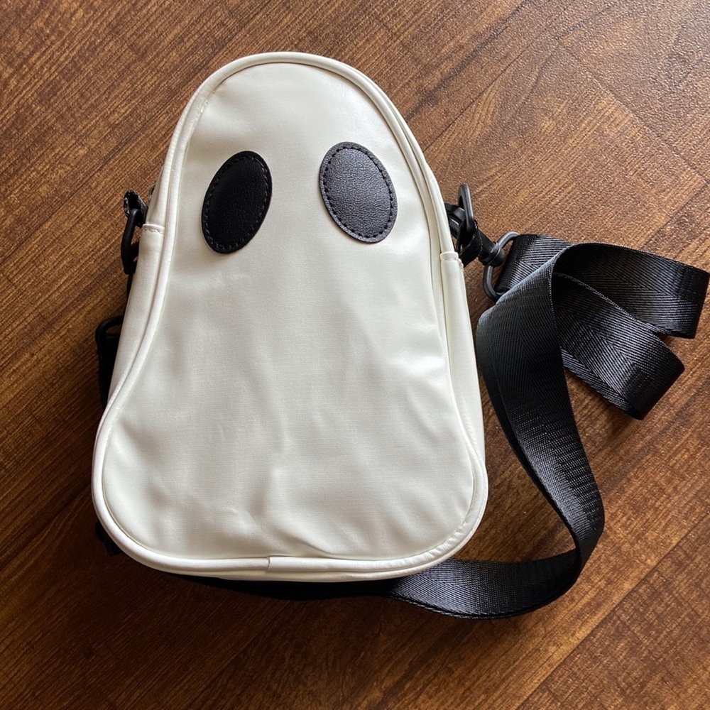 NIP: Ghost Boo Crossbody Gothic Bag.